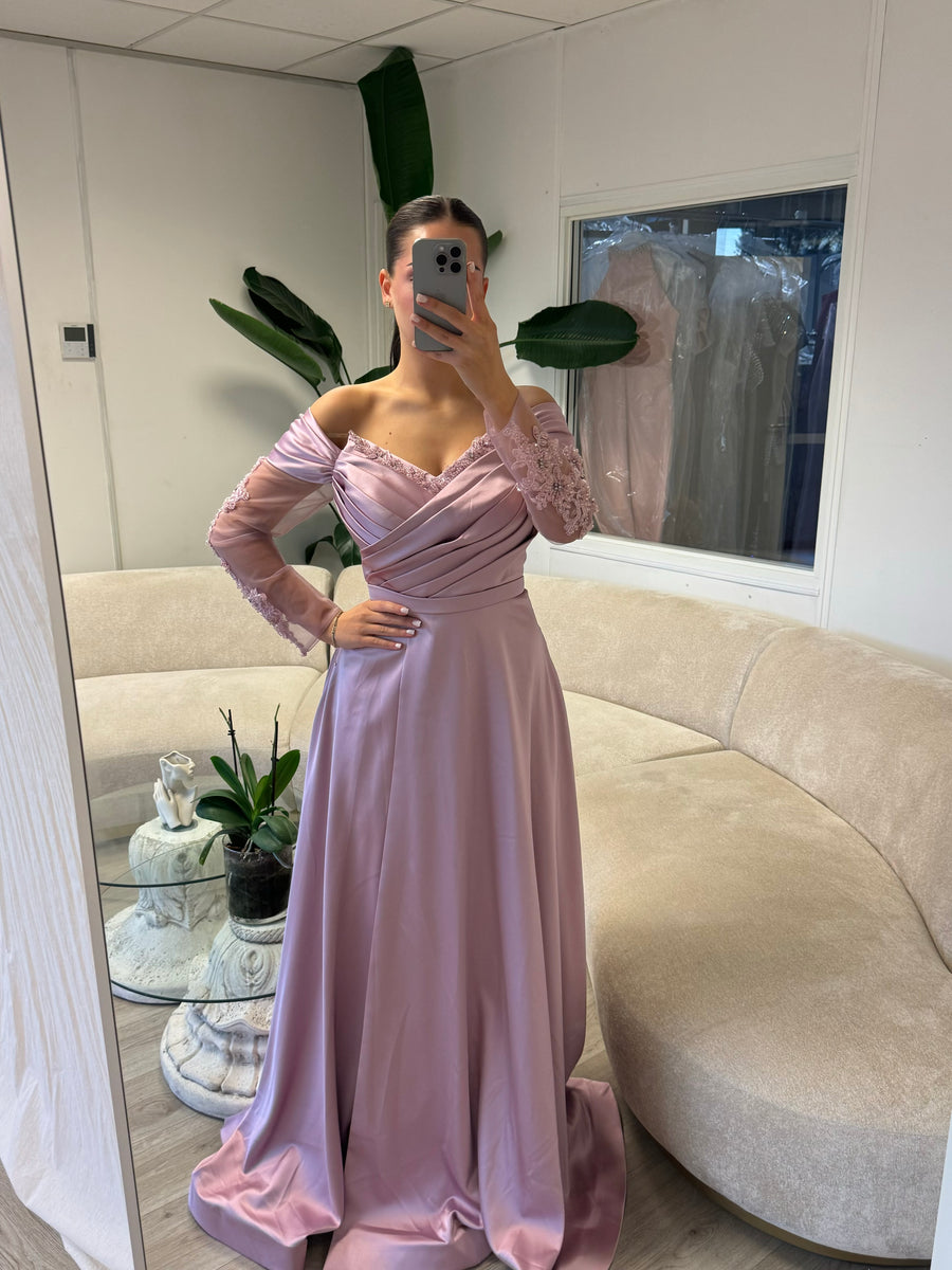 Isra Dress main image 1