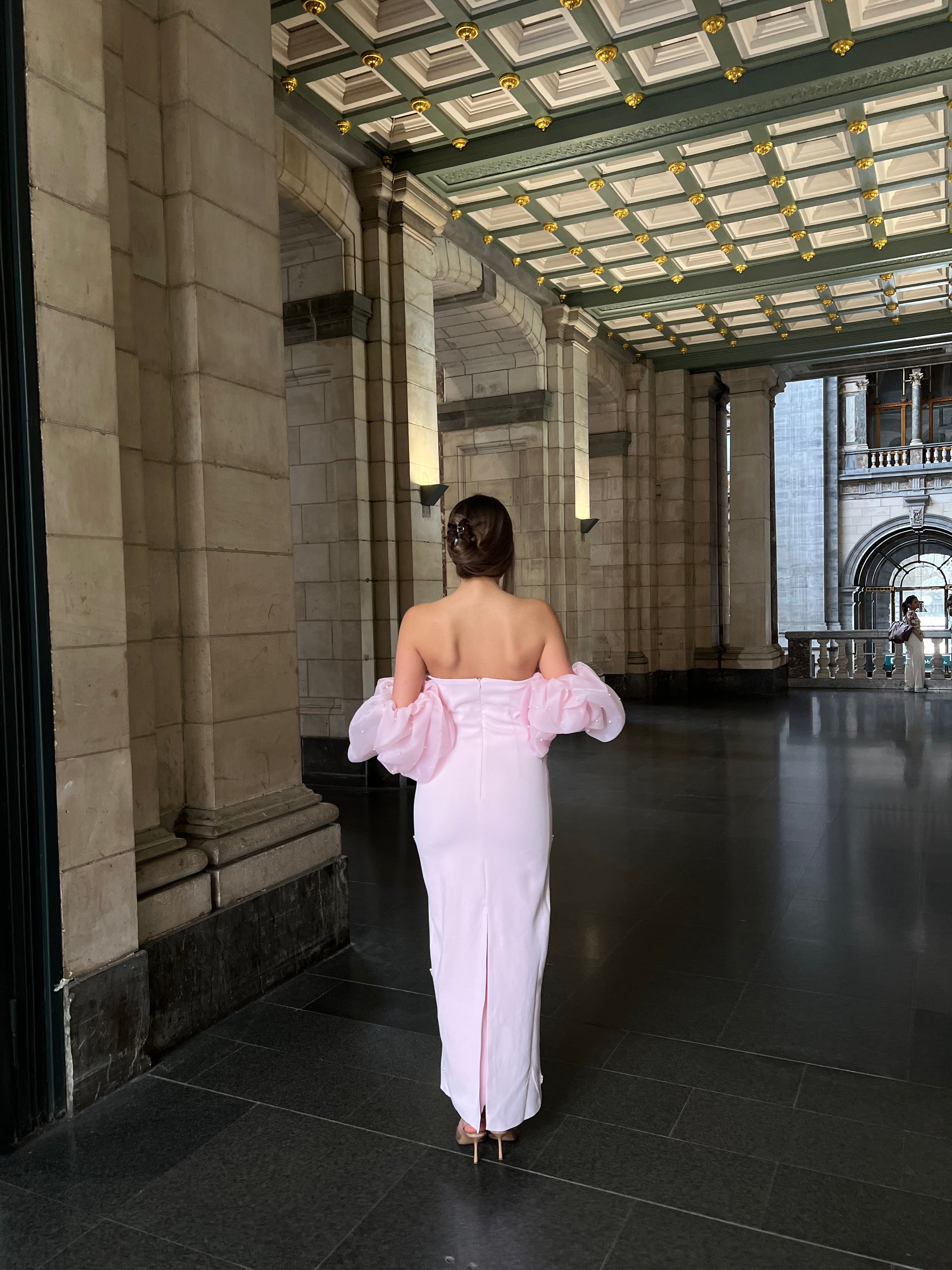 The Marilyn dress soft pink – Leyna Dresses
