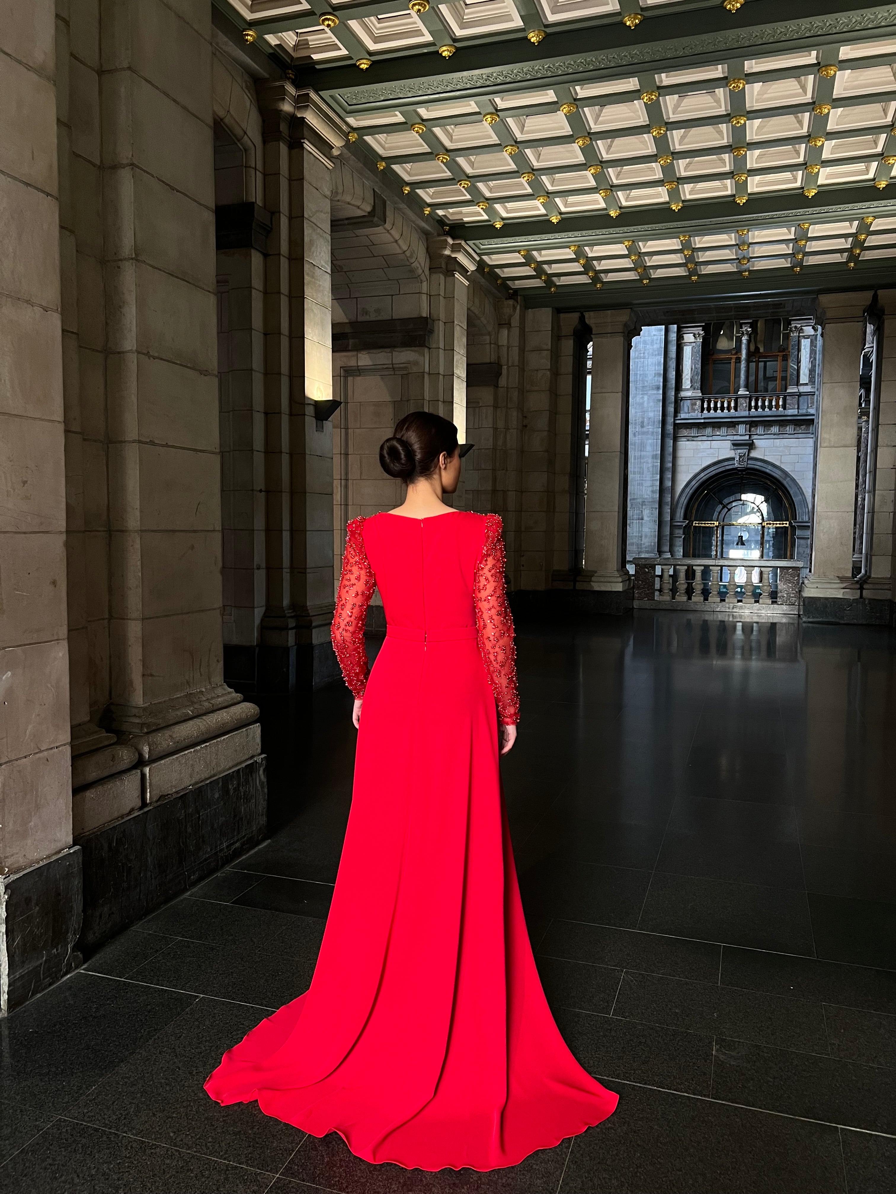 The Zara dress red Leyna Dresses The Zara dress red Leyna Dresses