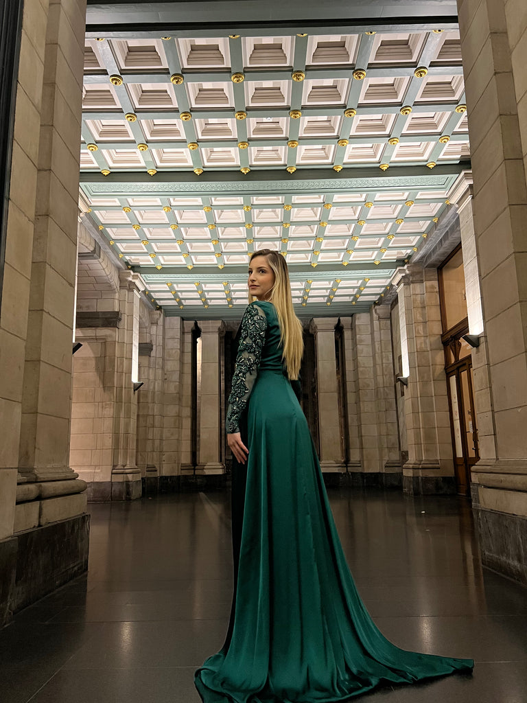The Lina dress green Leyna Dresses The Lina dress green Leyna Dresses