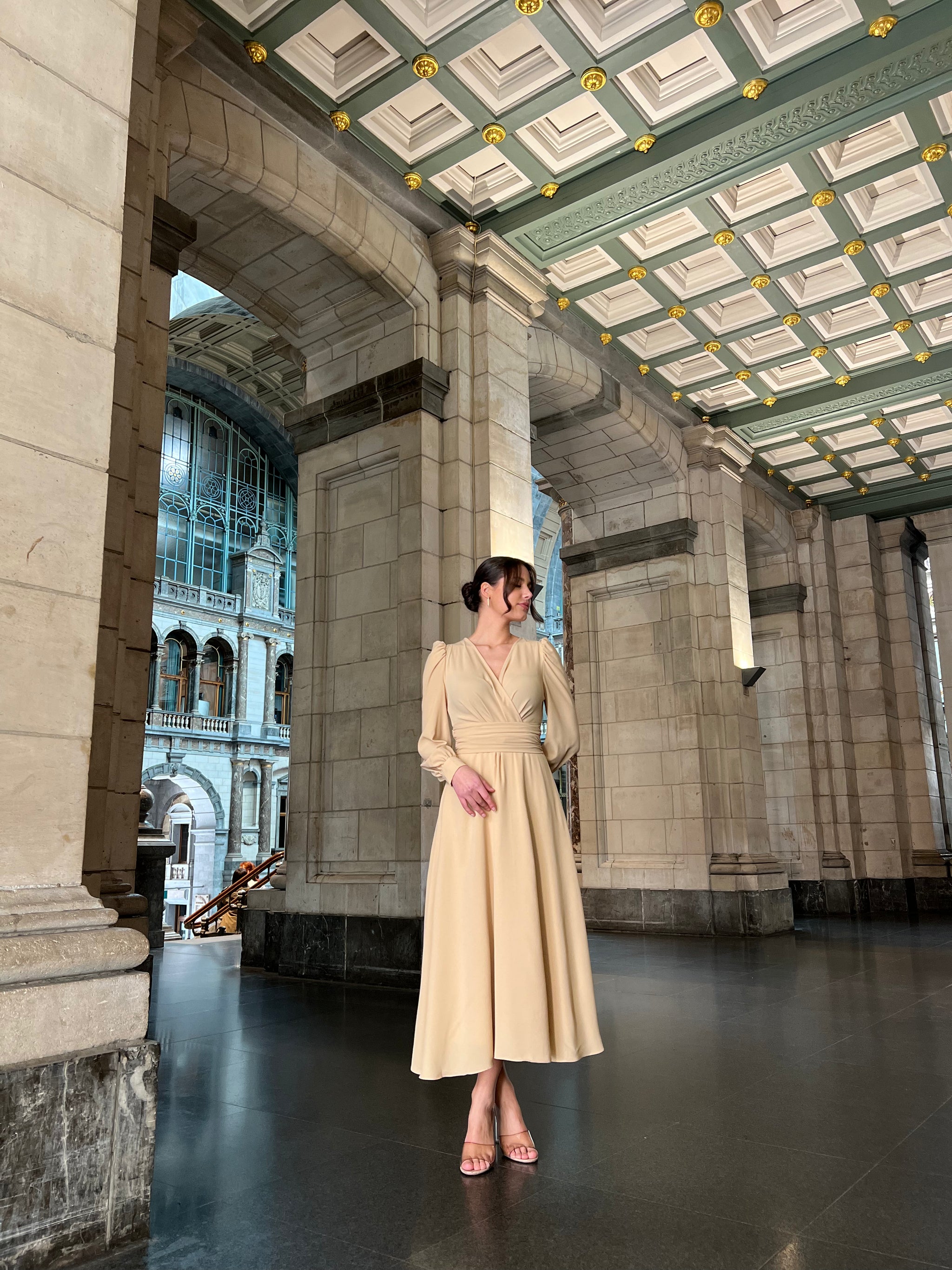 The Alya dress beige  Leyna Dresses
